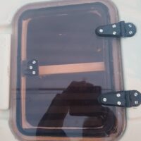 Panneau avant d'écoutille